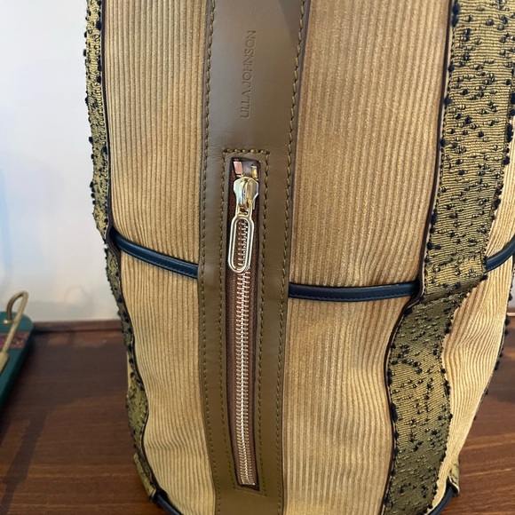 F/W 2022 Ulla Johnson Willow XL Drawstring Bucket Bag in Senape Colorblock - Picture 9 of 14